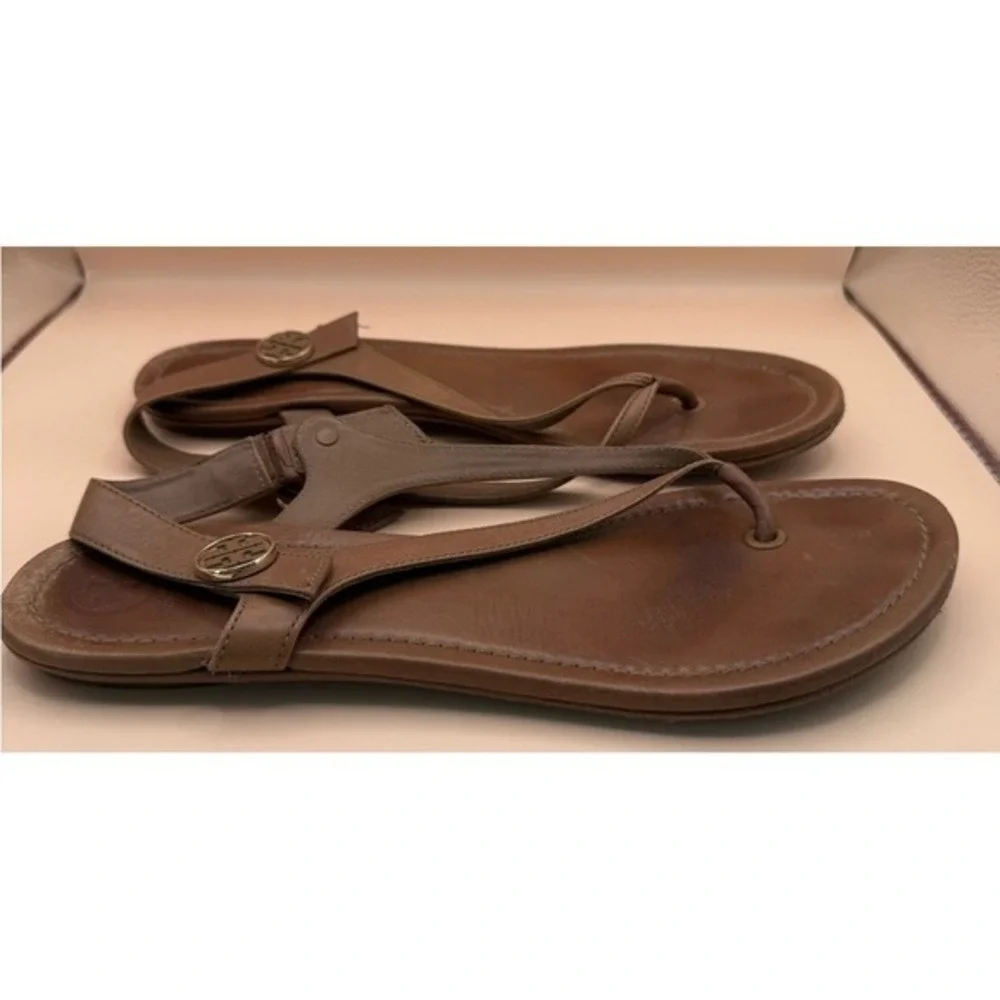 Tory‎ Burch Emmy Tan Leather Flat Thong Slingback Sandals Logo Medallion 9.5M
